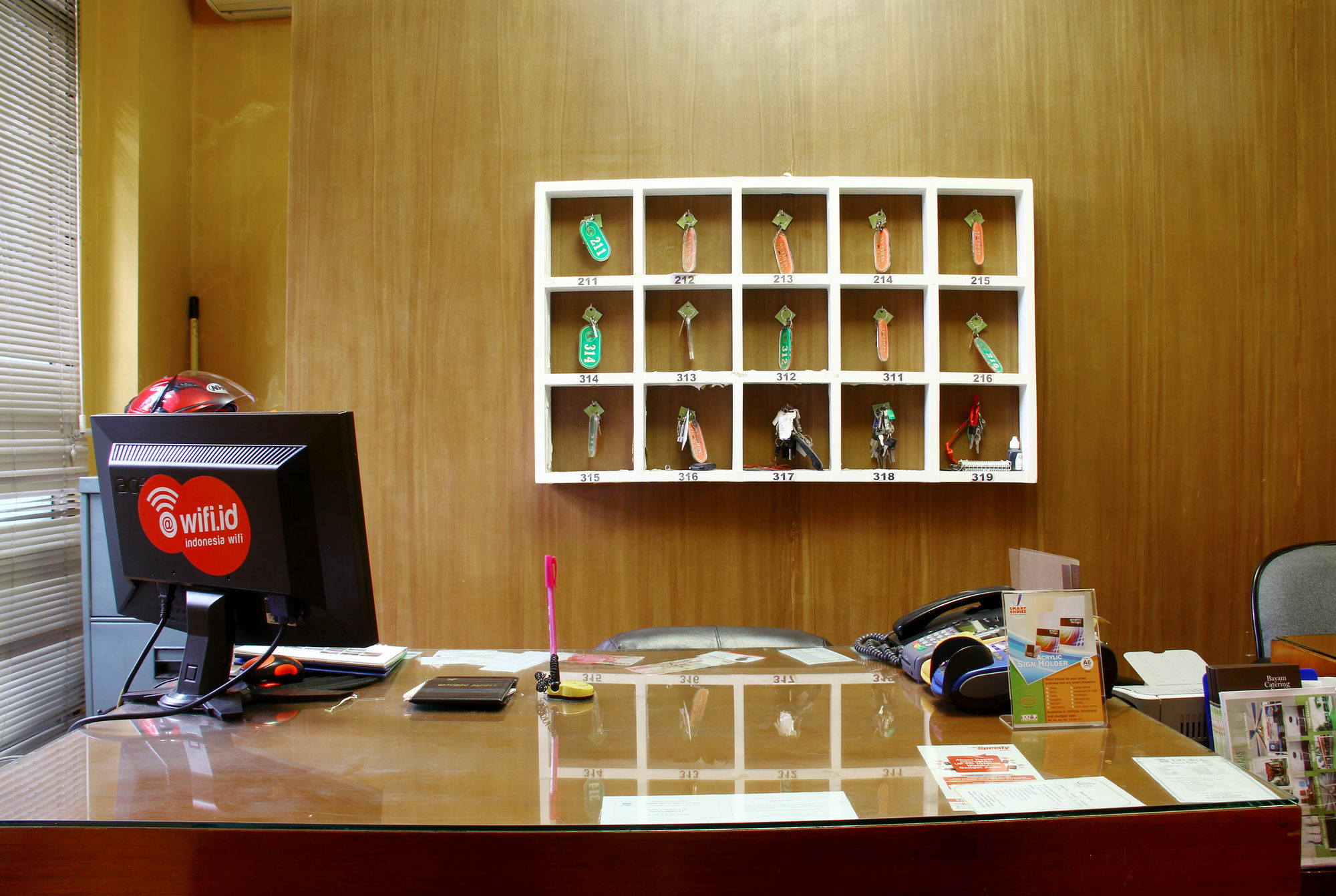 Wisma tamu Reddoorz @ Palasari 2*